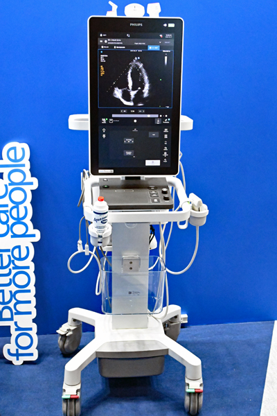 超音波画像診断装置「Flash 5100 POC」