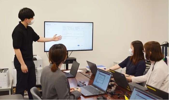 活用方法のQAセッションを定期的に開催する